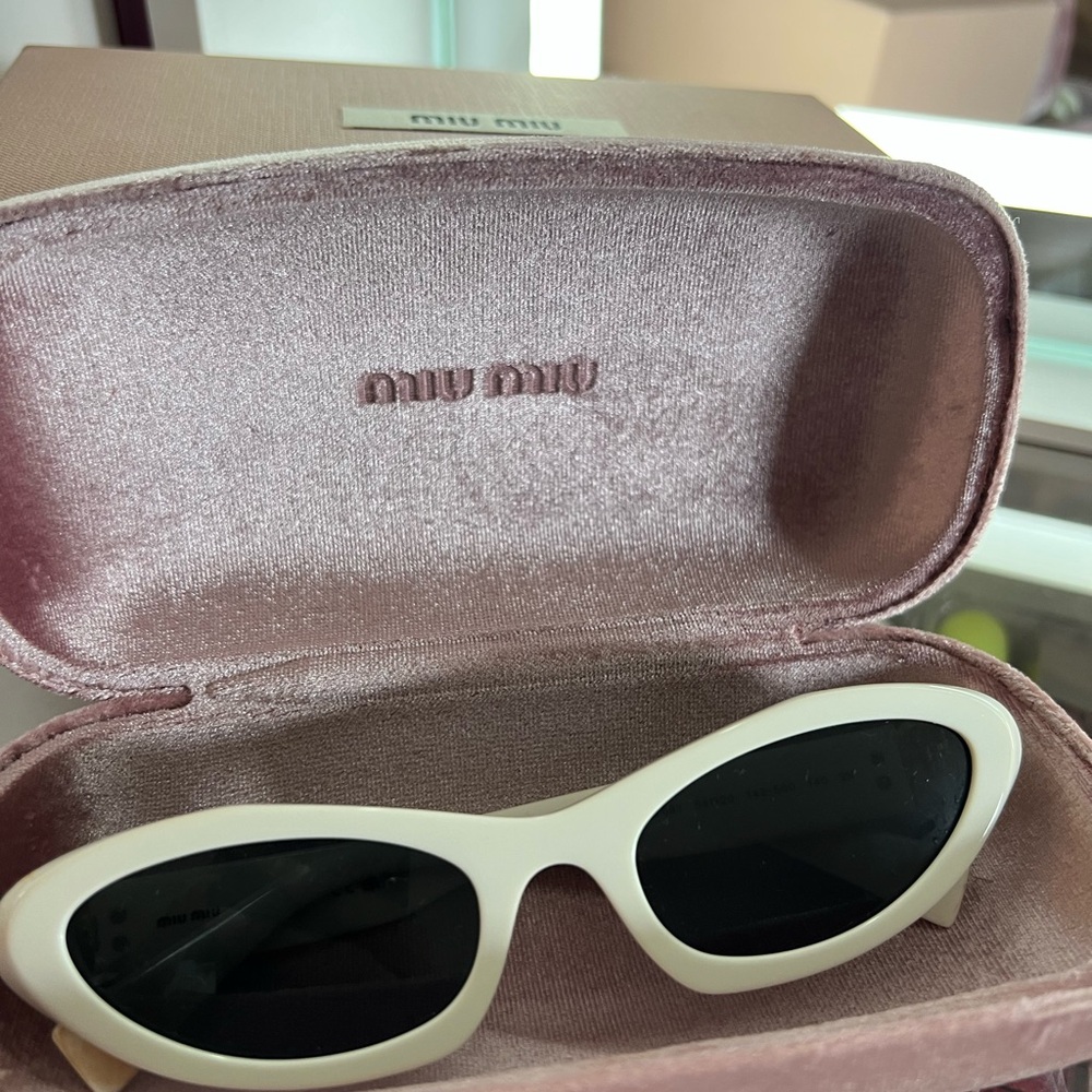 Miu Miu White Oval Sunglasses with Dark Grey Lenses